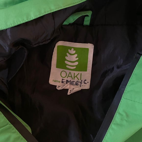 OAKI Waterproof Shell Jacket - Picture 3 of 3